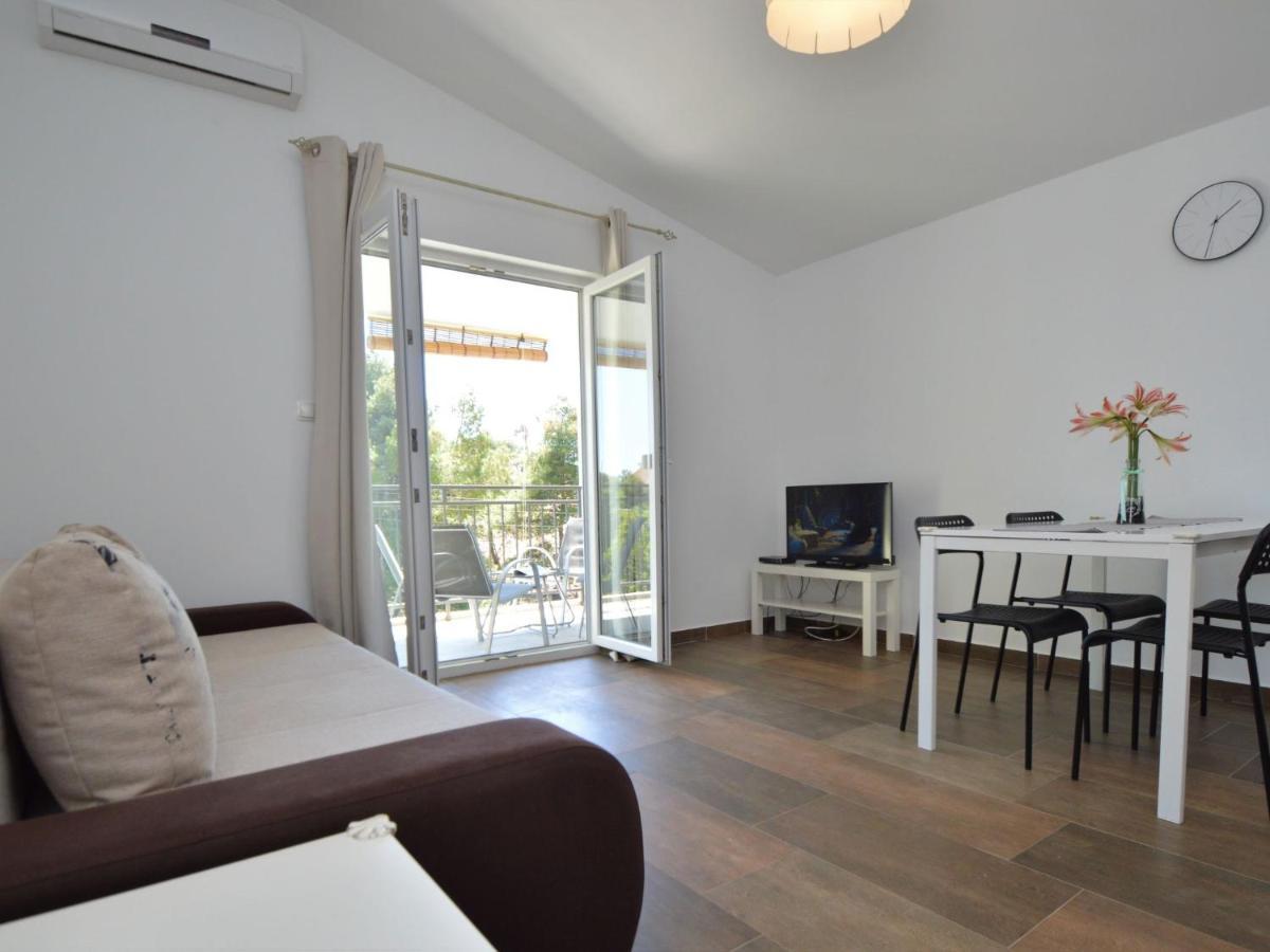 Apartment Ivka-2 By Interhome Tribalj Zewnętrze zdjęcie